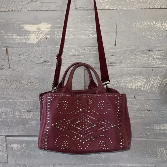 Authentic Prada Canapa - Picture 16 of 16